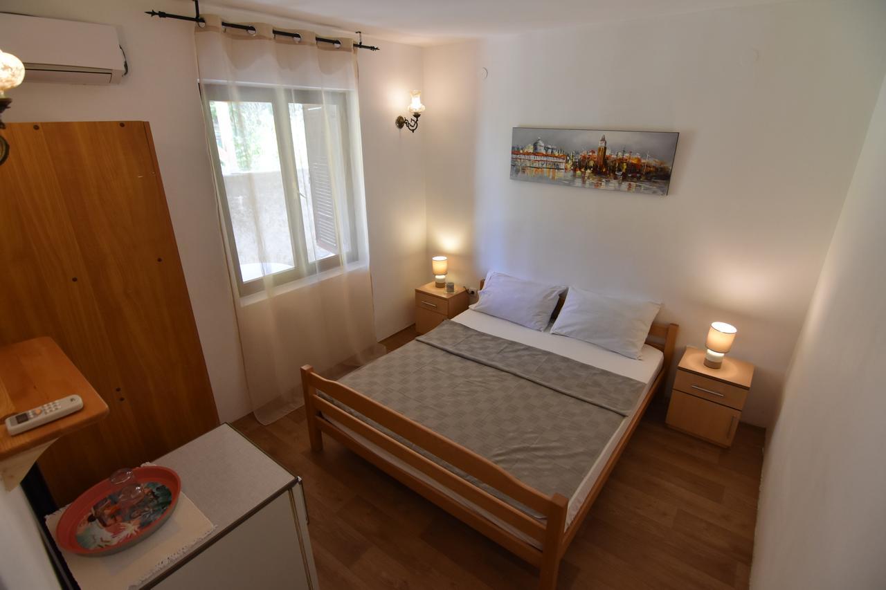 Vuko I Magdalena Midzor Апартаменты Петровац